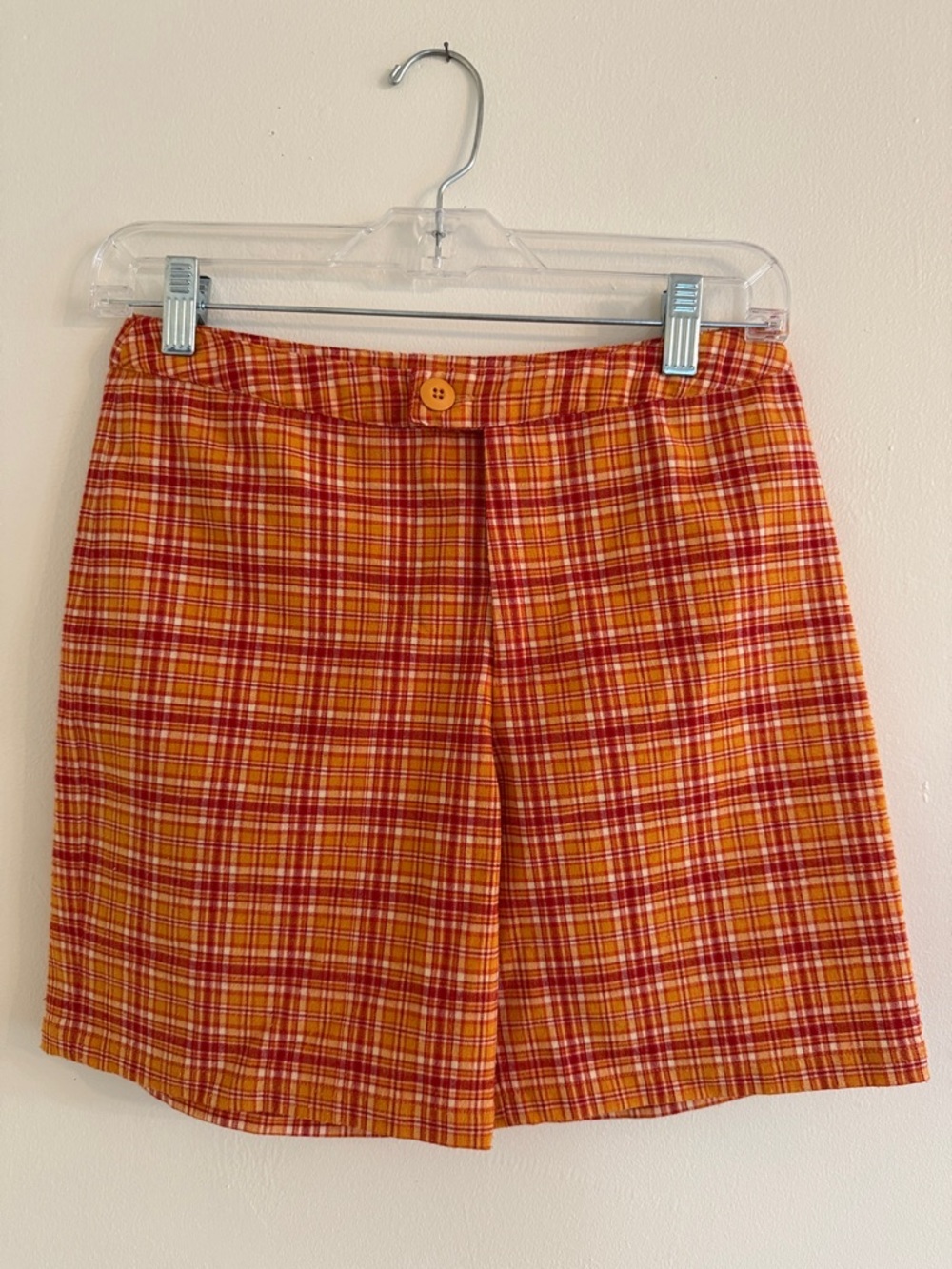 Boston Traders Red and Yellow Plaid Women's Shorts Bermudas  - NWOT